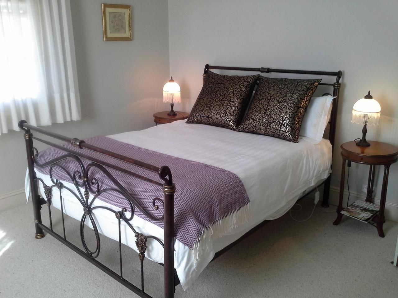 Stoke House Bed & Breakfast Carcoar Exterior photo